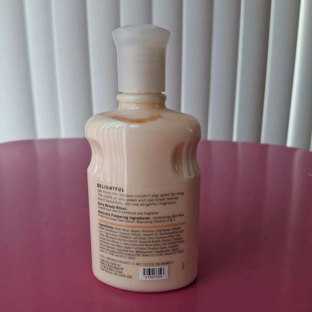 Bath & Body Works PEARBERRY Body Lotion 8 fl oz Original Discontinued